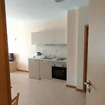 Apartcomplex Royal Sun 3*