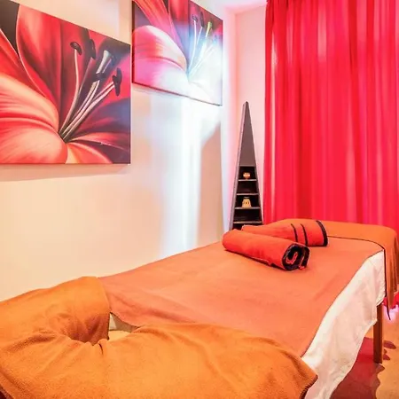 Apartcomplex Royal Sun 3*