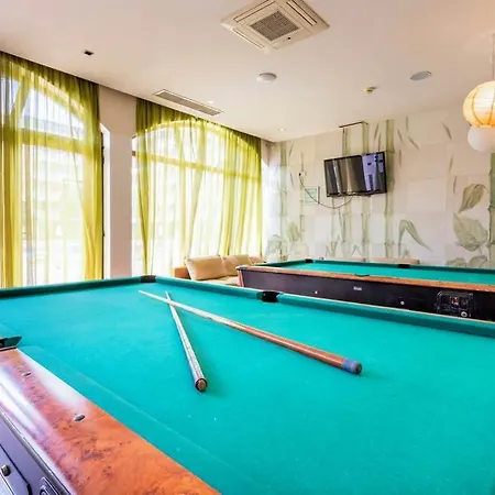 Apartcomplex Royal Sun Aparthotel 3*